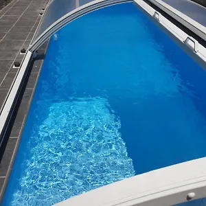  Lodge Casa Gerian Spanien